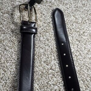 Jos. A. Bank Mens Size 44 Burgundy Classic Brass Hardware NWT 5 Hole Belt